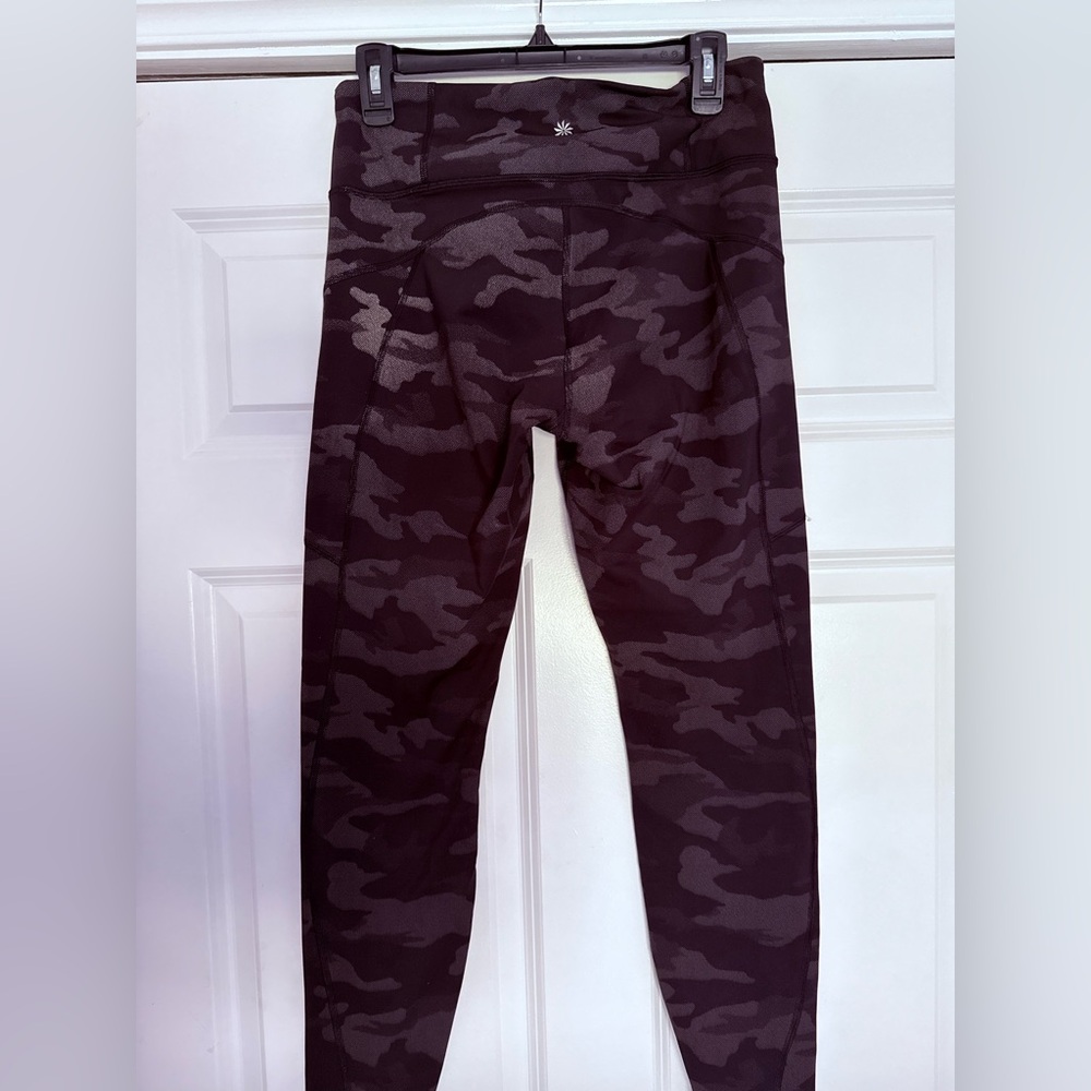 Athleta Camo High-Rise Rainier Reflective Performance Leggings - Black/Grey. - Picture 2 of 6